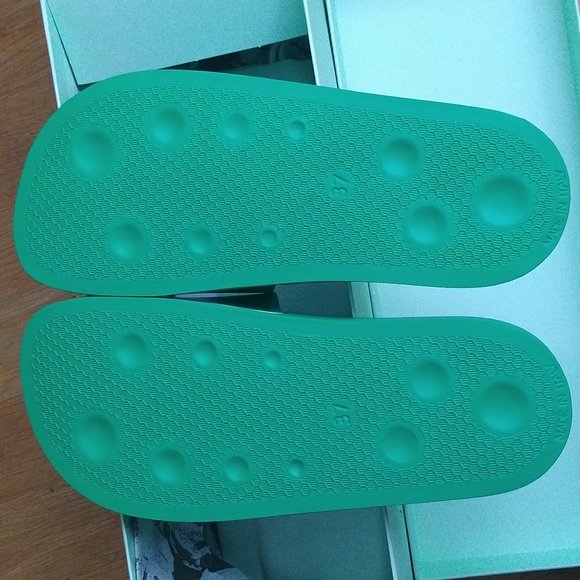 *SOLD* Off-White Printed Rubber Pool Slide Green Size 37 - Picture 5 of 7